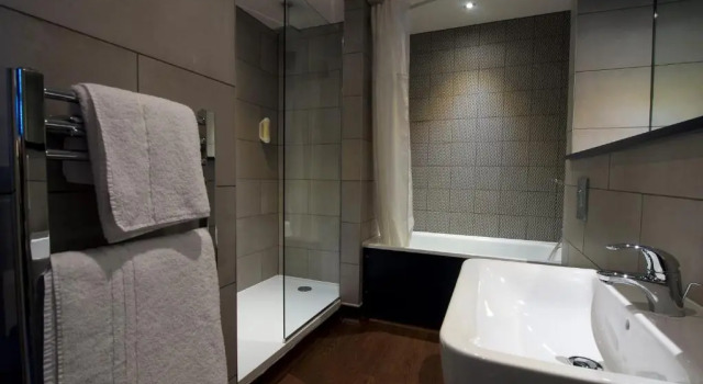 Номер Standard The Yarborough Hotel
