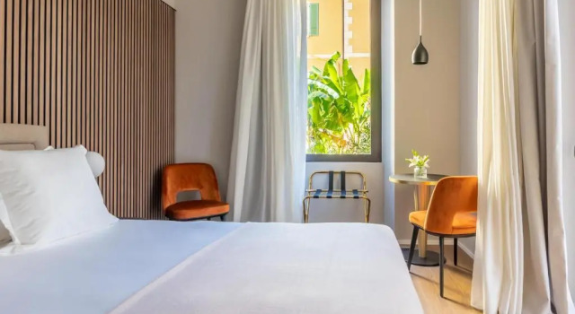 Двухместный номер Standard с балконом Hotel Binario