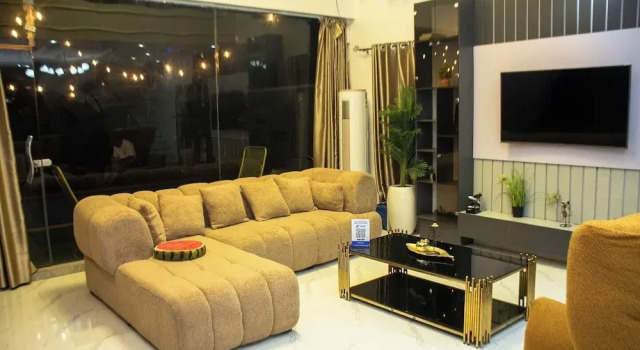 Lavish Apartment