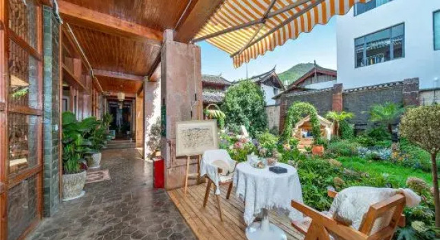 Lijiang Menglai Snow Islet | Secluded Garden Snow Mountain View Resort, Prenota Resort Hotel a Lijiang con parcheggio, Parcheggio