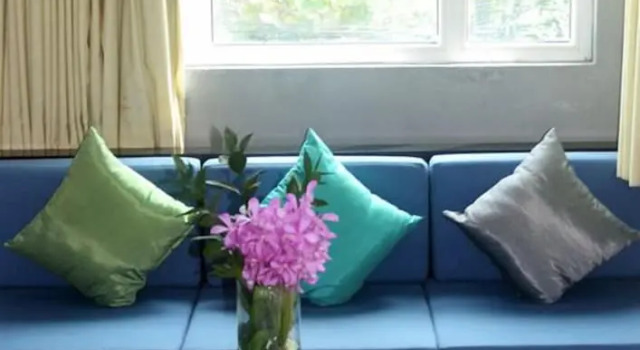 Полулюкс с балконом Benyada Lodge - Surin Beach