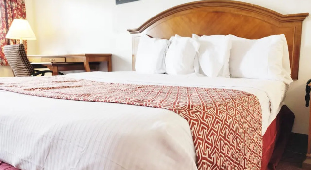 Номер Deluxe Countryside Inn Richmondville