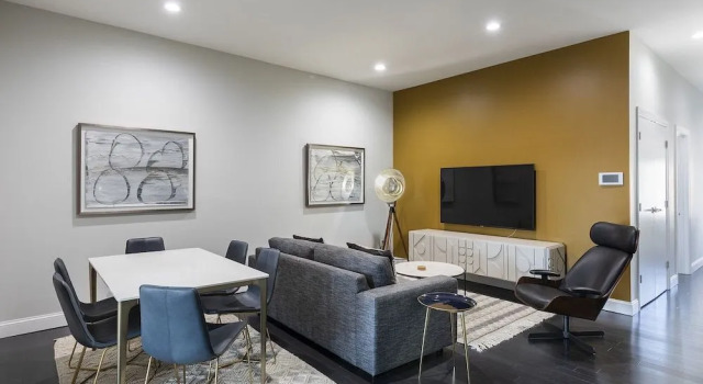 Huge Stylish 3 BR Loft Cobblestone St Next to NYC, Забронировать Отель Хобокен North Jersey
