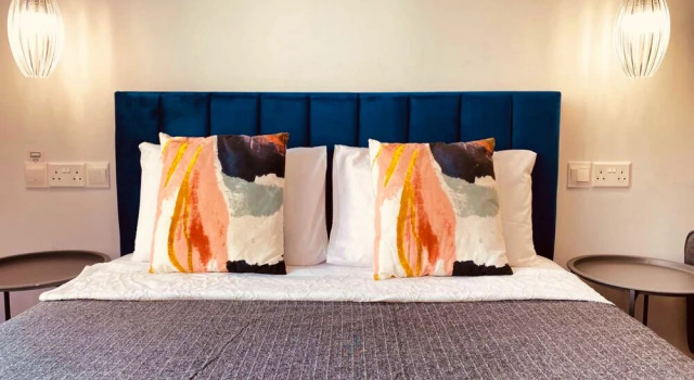 Phaedrus Living Seaside Luxury Flat Athina 118, Boek Hotel Hotels in Paphos met parkeren, in de buurt van Faros Beach, Parkeren