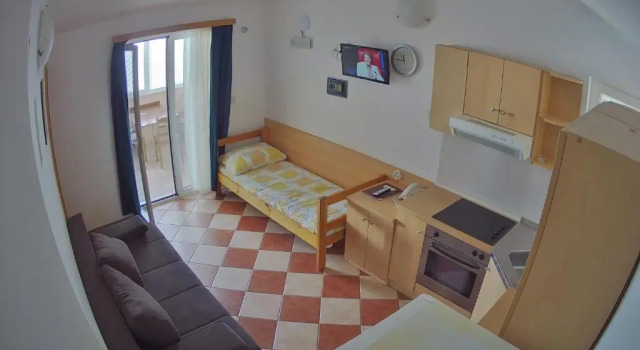 Апартаменты Comfort с 2 комнатами с балконом и с видом на море Apartments Pag-Travel