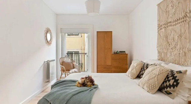 Beautiful 2 Bedroom Apartment in Bairro Alto