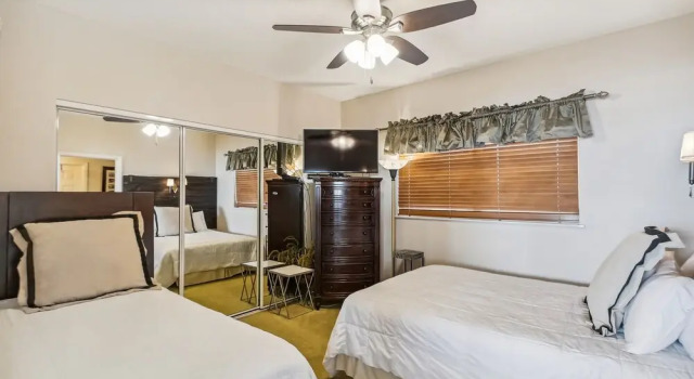 Номер Standard Oceania 204 3 Bedroom Condo by RedAwning