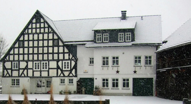 Cozy Apartment With Terrace in Herhagen