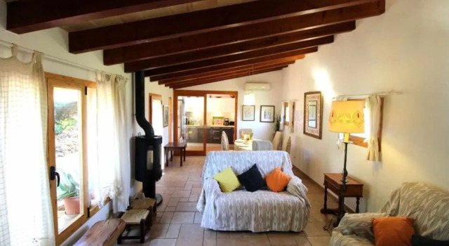 Can Gató den Vives casa para 4 con piscina