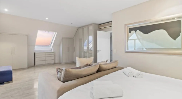 Dolphin Beach A301, Забронировать Апартаменты/квартира Отели Cape Peninsula с парковкой, Парковка