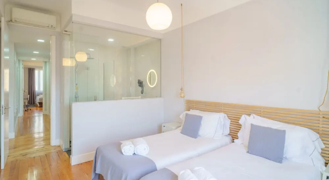 Апартаменты Premium с 4 комнатами с балконом и с видом на город Feel Porto Downtown Townhouses