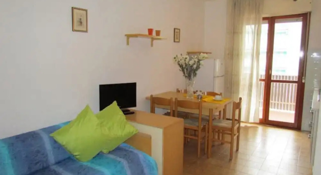 Studio in a Residence With Pools, Prenota Casa vacanze Hotel a Veneto con piscina, Piscina