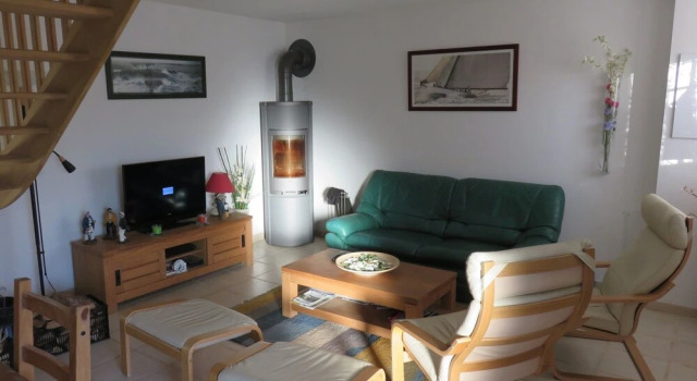 House With 2 Bedrooms in Ploëzal, With Furnished Garden - 17 km From t, Varaa Hotelli Hotellit Côtes-d'Armor pysäköinnillä, Pysäköinti