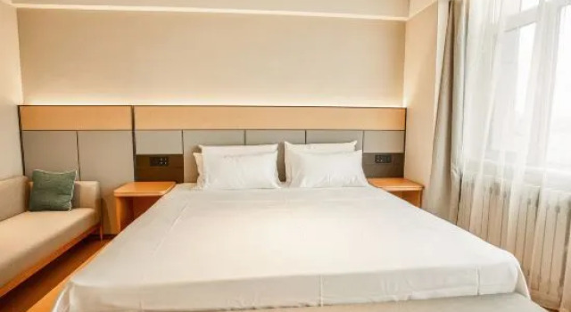 Люкс Hanting Hotel Chifeng Qiaobei Stone Market