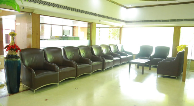 Saj Earth Resort , Cochin Airport, Забронировать Курортный отель Недумбассери штат Керала