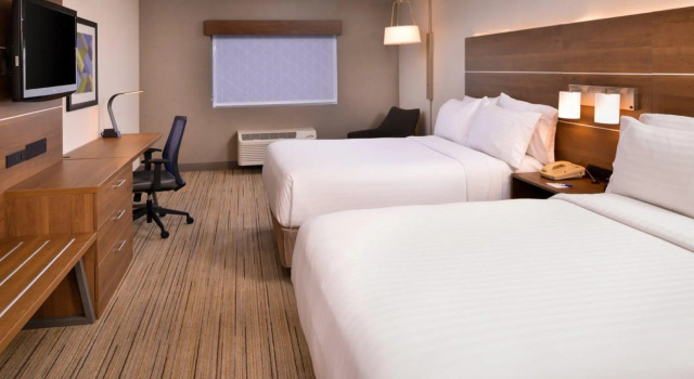 Четырёхместный номер Standard Holiday Inn Express Walnut Creek by IHG