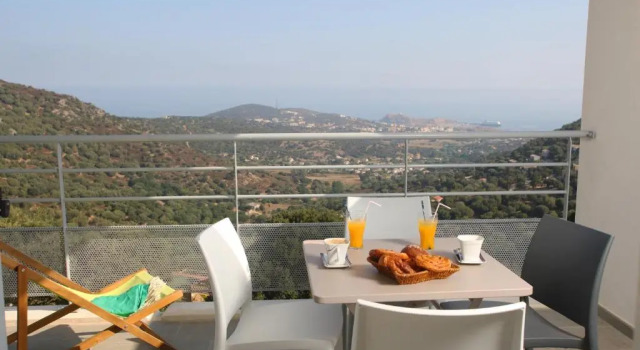 Апартаменты с 2 комнатами Domaine Bagia Donne