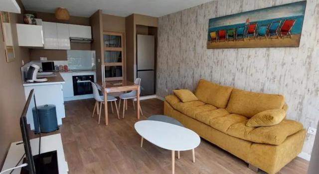 11 Le Tadorne (Adults Only), Réserver Appartement Hôtels à Camargue avec parking, Parking