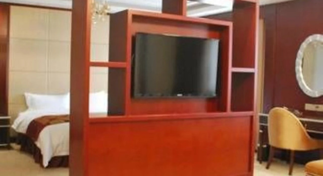 Longhu Hotel, Book Hotel Zhengzhou Henan
