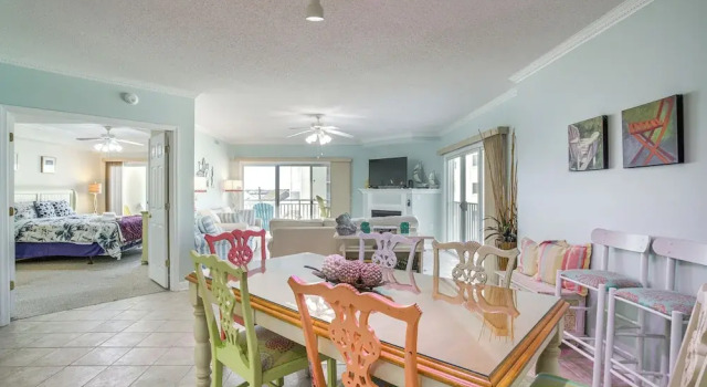 Steps to Boardwalk! 4th-floor Ocean City Beach Gem