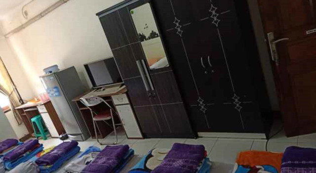Eline Guesthouse Syariah, Prenota Hotel Cempaka Putih Giacarta