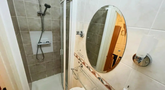 Двухместный номер Economy Pickwicks Guest House