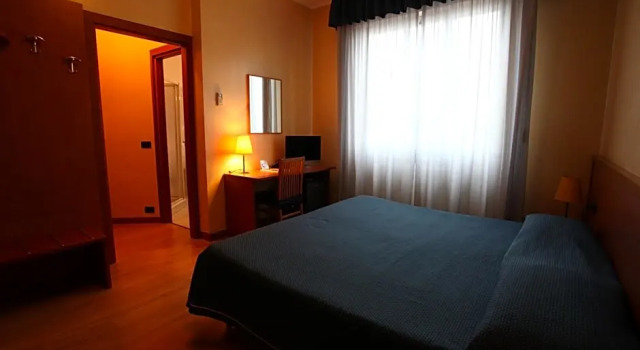 Hotel Lincoln, Забронировать Отель Чинизелло Бальзамо Монца-э-Брианца