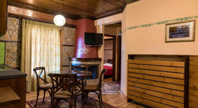 Апартаменты Hotel Kroupi