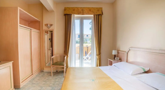 Трёхместный номер Hotel Royal Terme