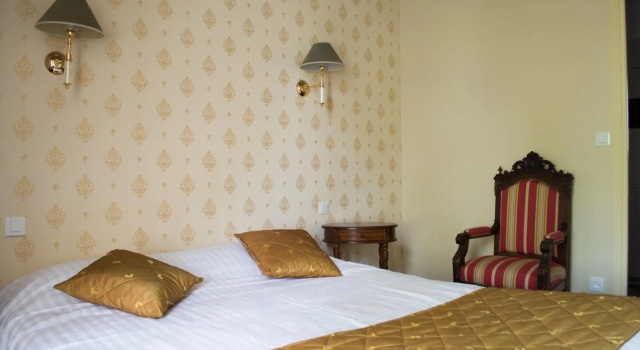 The Originals Boutique, Hôtel Le George, Loches