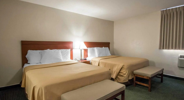 Четырёхместный номер Standard Suburban Studios Melbourne Airport
