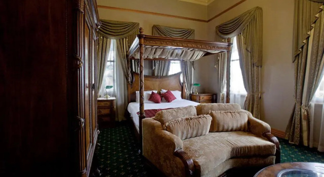 Люкс Deluxe Denison Boutique Hotel