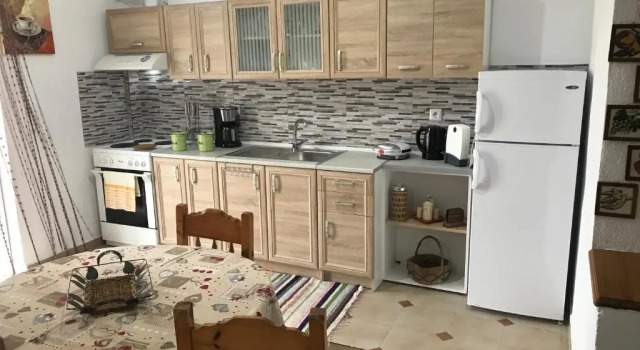 Апартаменты Superior Elenas Apartments