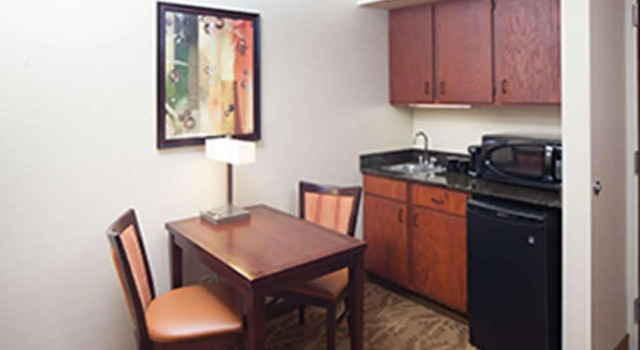 Четырёхместный полулюкс с балконом Kahler Inn and Suites