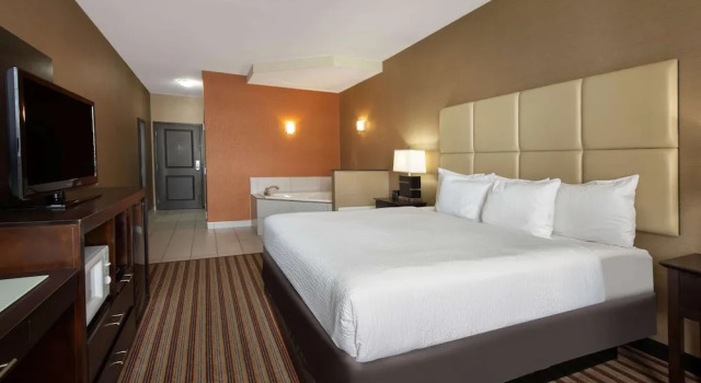 Двухместный люкс La Quinta by Wyndham Harrisburg-Hershey