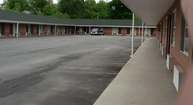 Caronoda Motel, Prenota Motel Dunmor 