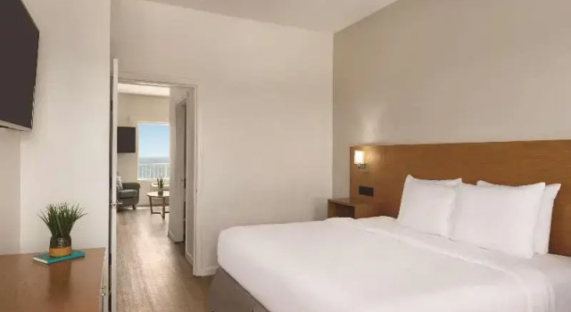 Люкс Radisson Beachfront Hotel - Panama City Beach