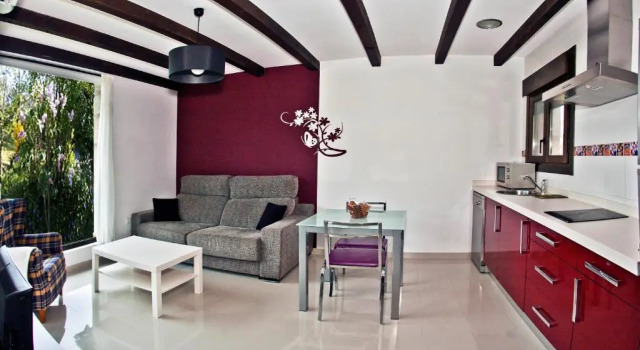 Apartamentos El Roble