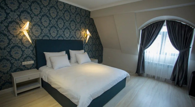Downtown Hotel