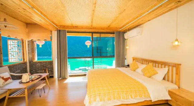 Suite Bashi Inn
