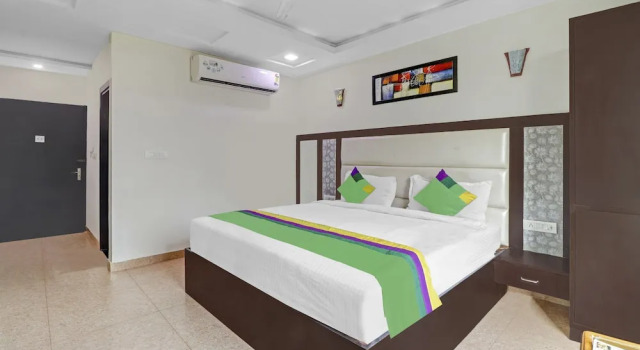 Treebo Trend Hotel Grand Father