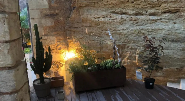 Апартаменты Troglodyte Loft 2