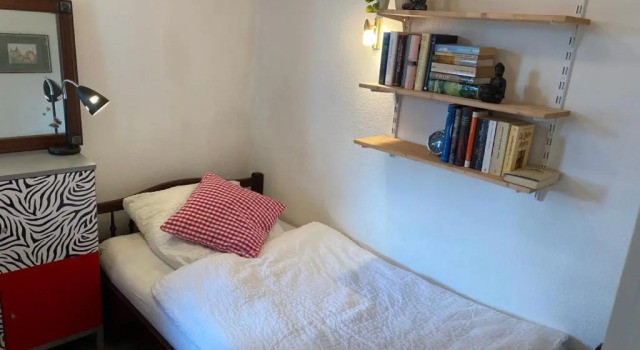 cruwzo I Holiday Home with Balcony, Garden and Terrace, 预订 酒店 东城区 纽伦堡