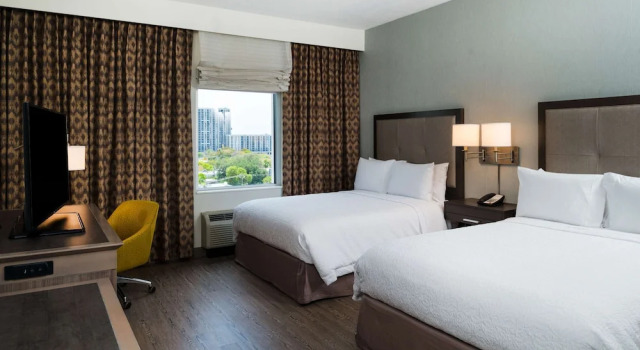 Четырёхместный номер Standard Hampton Inn & Suites Miami Wynwood Design District, FL