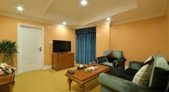 Люкс Executive Chengdu Tai Yi Hotel