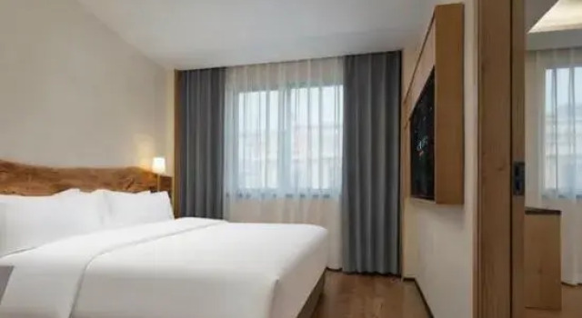 Люкс Business Squirrel Smart Hotel (Window of the World Branch)