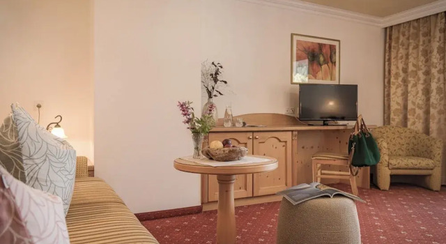 Семейный номер Standard с балконом Biohotel Rastbichlhof inkl STUBAI SUPER CARD