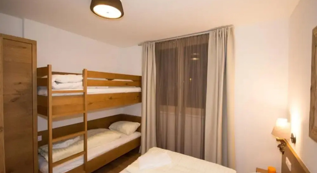 Апартаменты Comfort с 3 комнатами с балконом Modern Apartment With Balcony and Access to Sauna