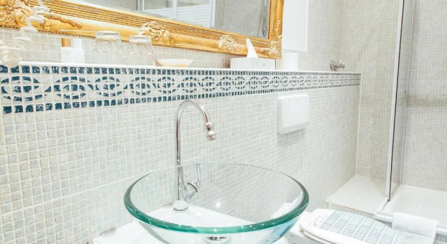 Четырёхместный номер Standard Hotel Village