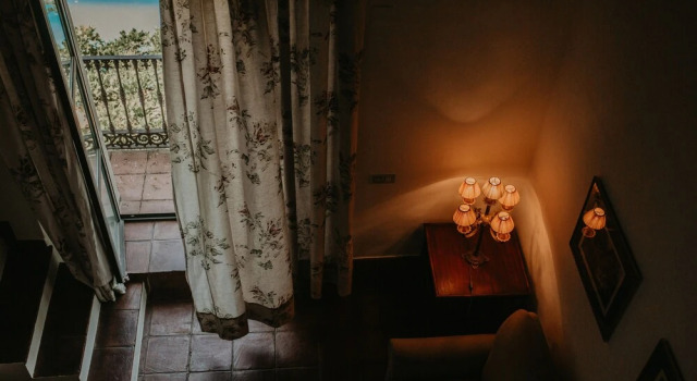 Полулюкс Hotel Posada de Valdezufre